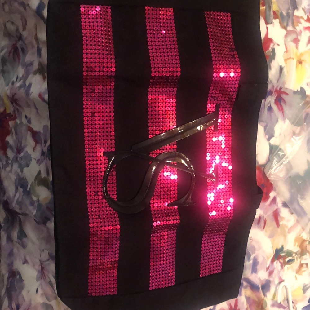 Victoria’s Secret tote bag